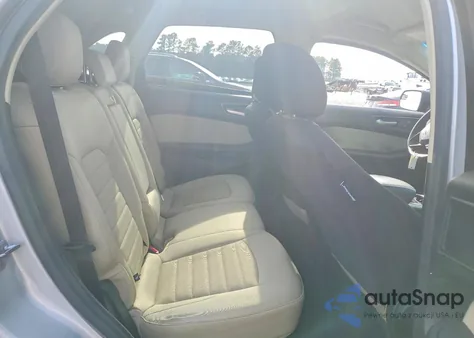 2015 Ford Edge Se z USA, uszkodzony, nr VIN 2FMTK3G87FBB39534